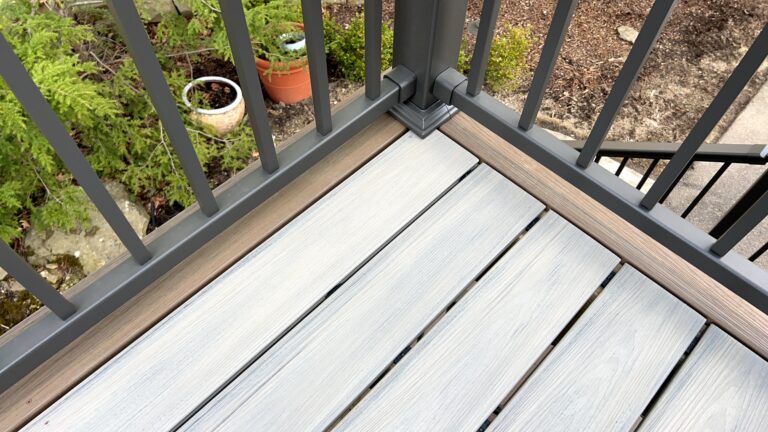 Custom deck built by DreamDecks in Northeast Ohio