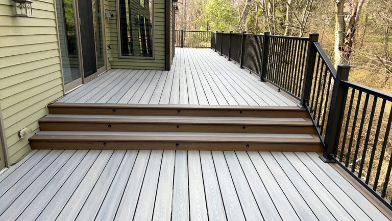 Custom deck built by DreamDecks in Northeast Ohio