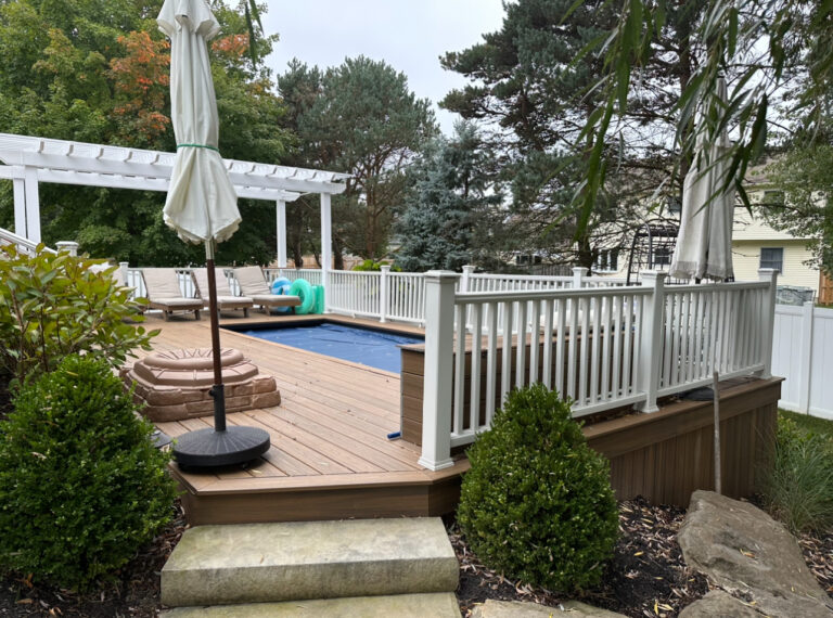 Custom deck built by DreamDecks in Northeast Ohio
