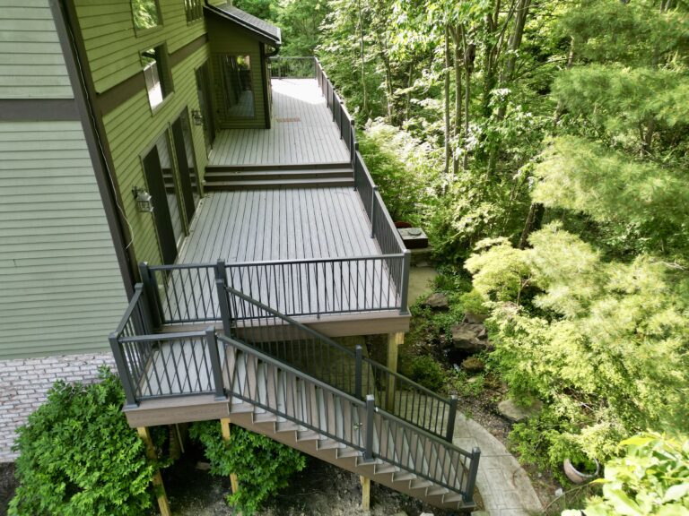 Custom deck built by DreamDecks in Northeast Ohio