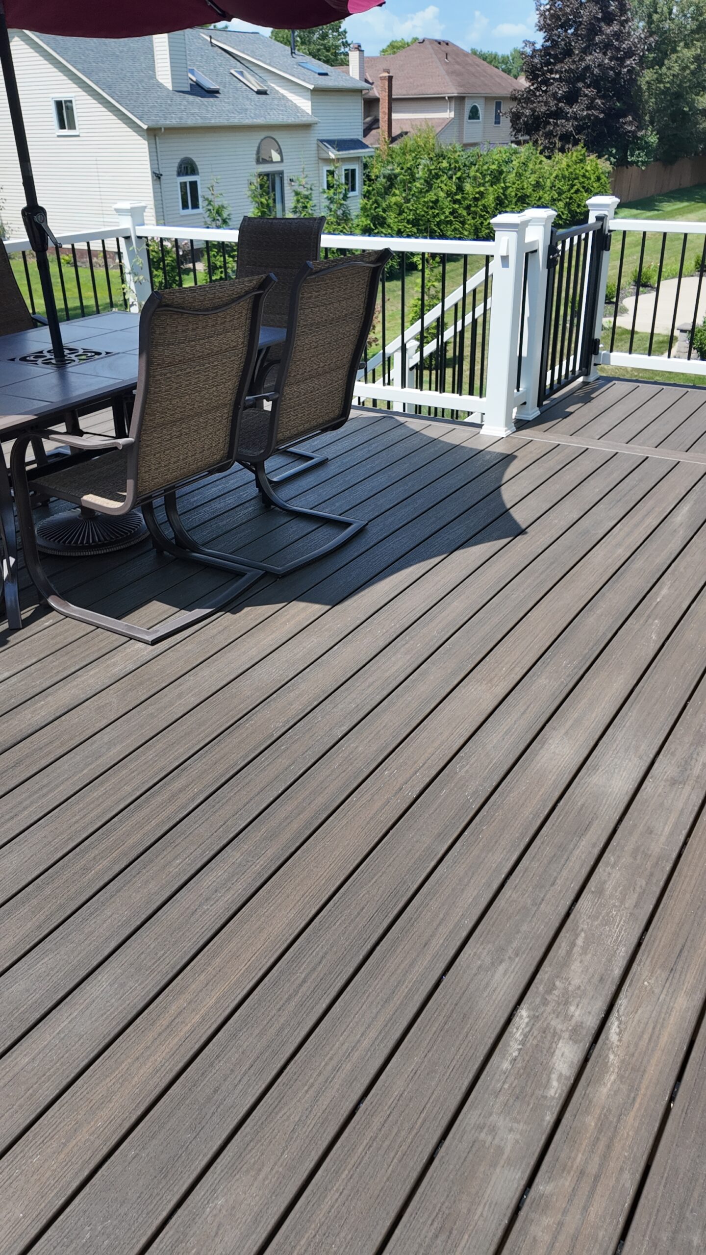 5 Composite Decking Problems Nobody Tells You About (From a Builder Who Installs It Daily)