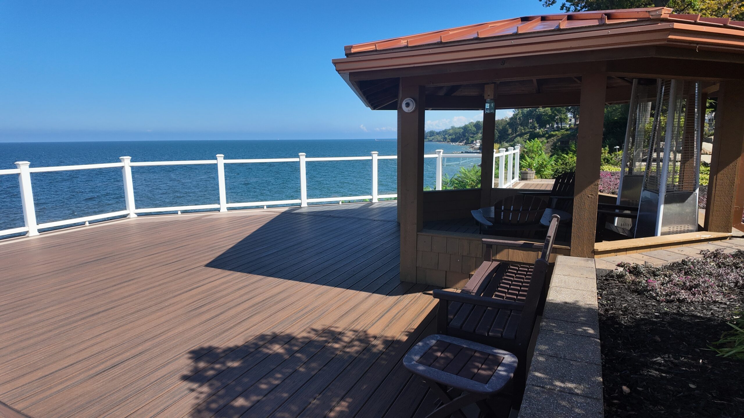 Covered Deck, Pergola, or Sunroom? Choosing What’s Right for Your Ohio Backyard
