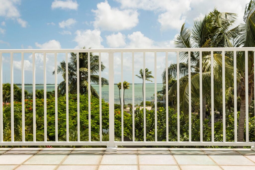 Westbury Tuscany aluminum railing